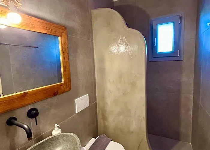 Hidden Eden Residences - Private Pools * Πλάκα