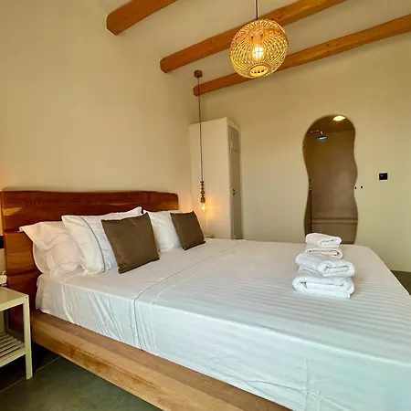 Hidden Eden Residences - Private Pools Aparthotel