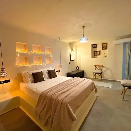 Aparthotel Hidden Eden Residences - Private Pools Plaka (Naxos)